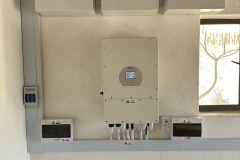 Deye-Inverter-and-Batteries
